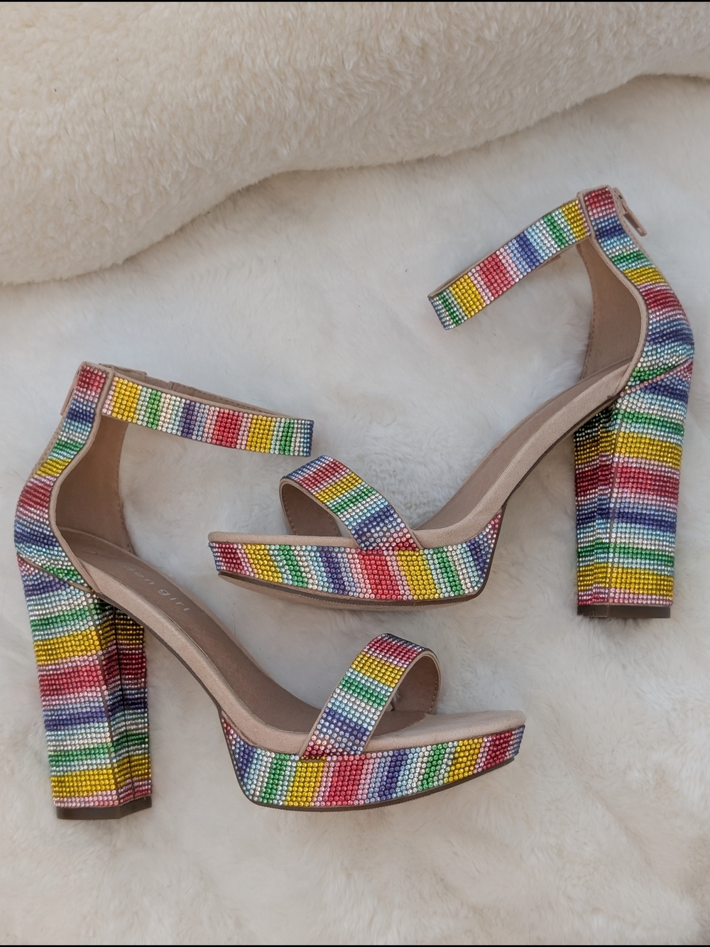 NWOT Madden Girl "Siren" Rainbow Crystal Platform Sandals - Multicolor Sz 8